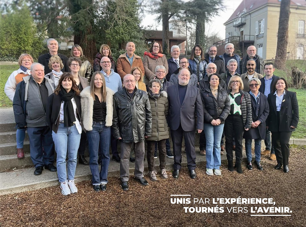 Le groupe.jpeg